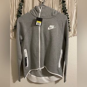 nike zip up hoodie